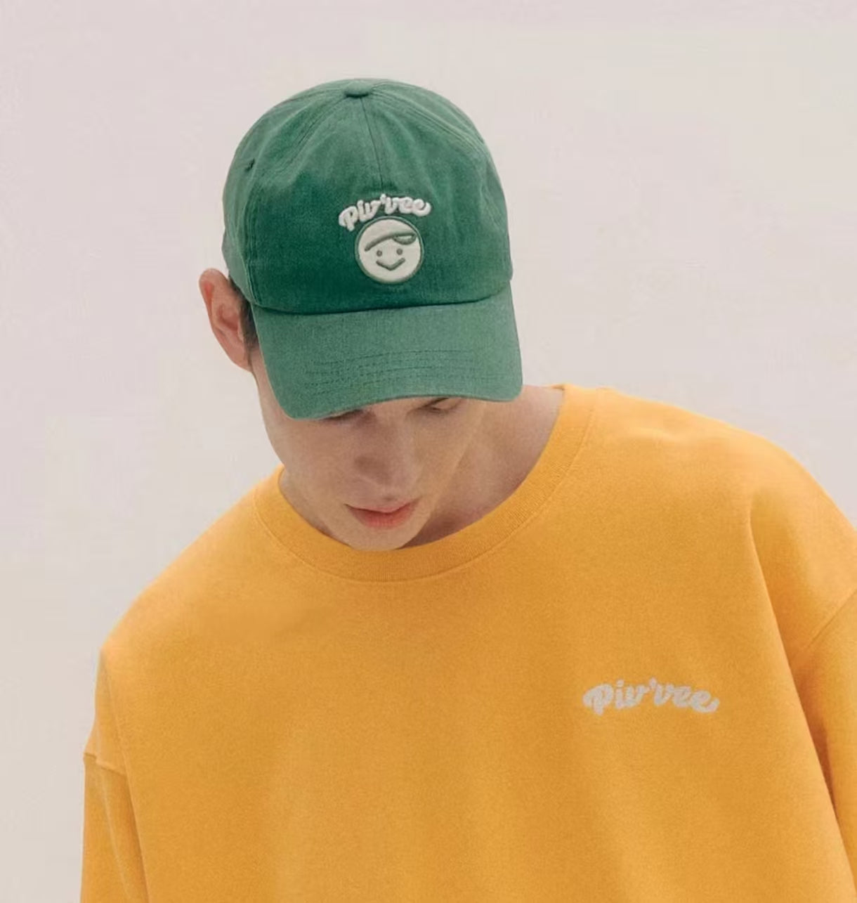 Pivvee Unisex Adjustable Golf Baseball Cap