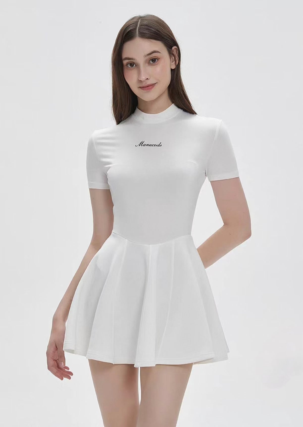 Manucode Women’s White Retro High Neck Air Fabric Golf Dress - product view 1