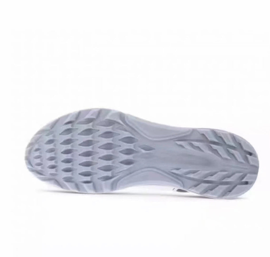 men’s C4 waterproof golf shoes in White, outsole view