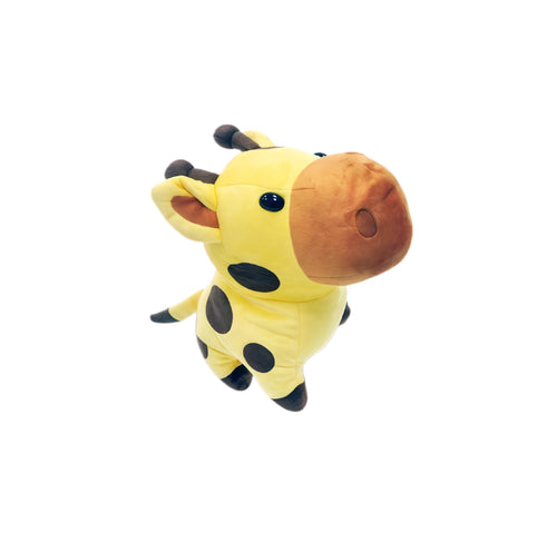 Side view of G.Winner giraffe golf headcover, showcasing its 3D plush construction, realistic animal features, and secure fit for driver clubs, adding a playful touch to your golf bag while protecting your club head.